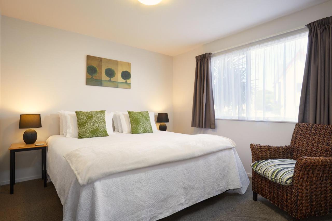 Blenheim Palms Motel Luaran gambar