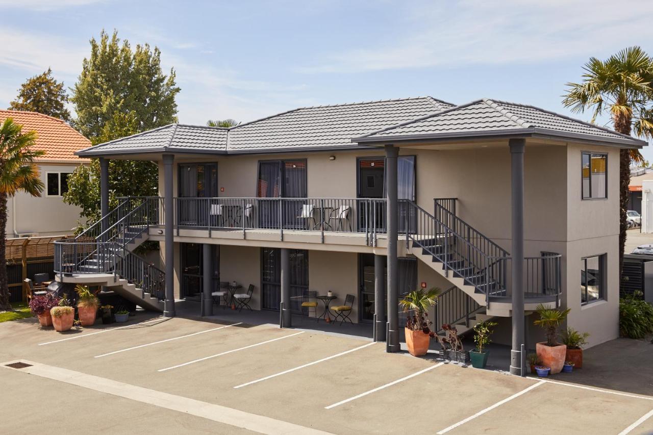 Blenheim Palms Motel Luaran gambar