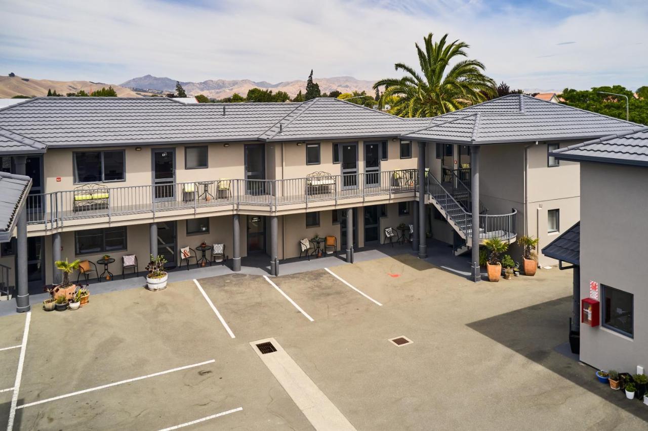 Blenheim Palms Motel Luaran gambar