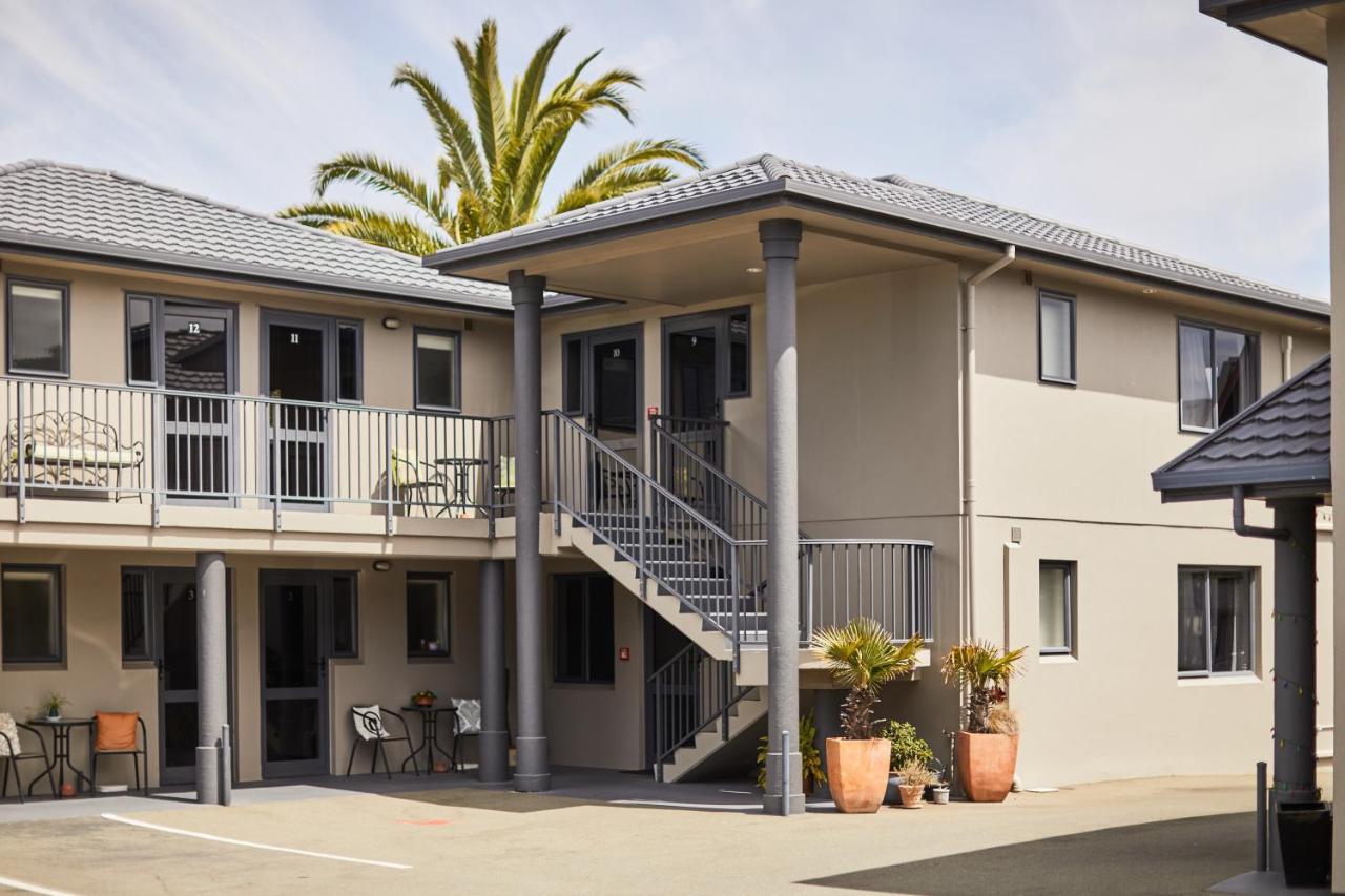 Blenheim Palms Motel Luaran gambar