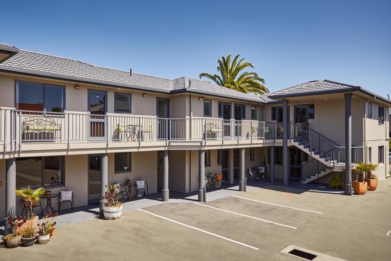 Blenheim Palms Motel Luaran gambar