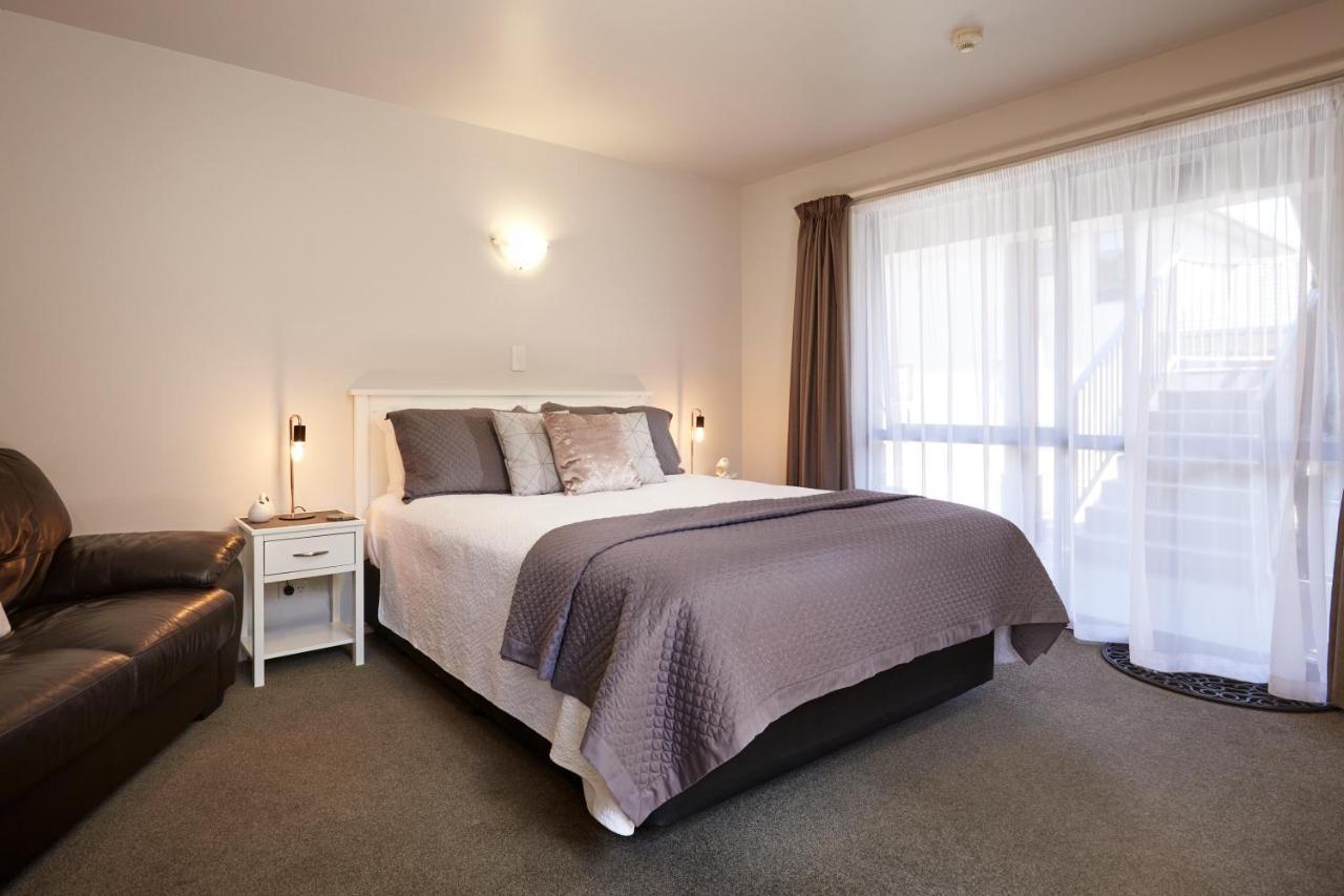 Blenheim Palms Motel Luaran gambar
