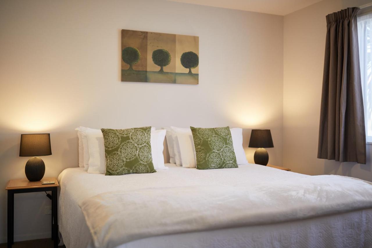 Blenheim Palms Motel Luaran gambar