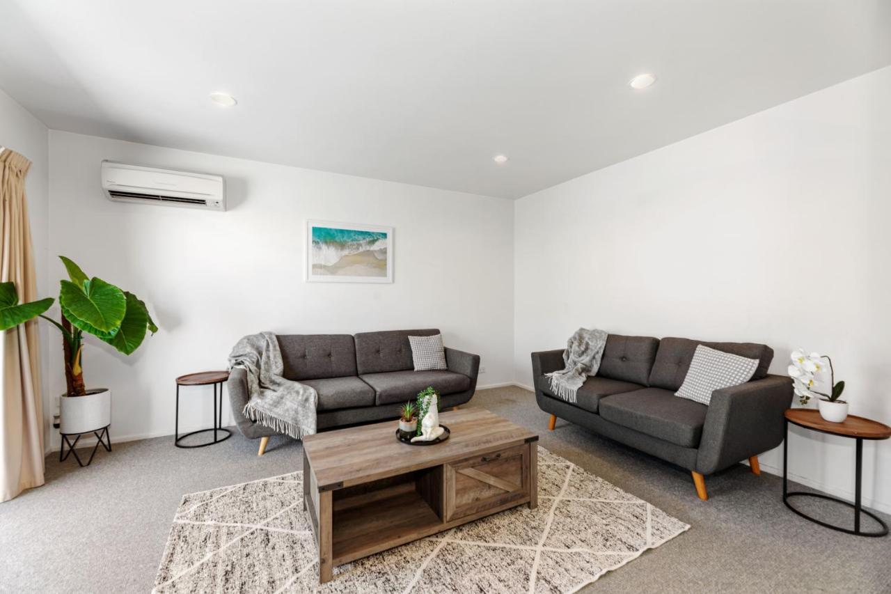 Blenheim Palms Motel Luaran gambar