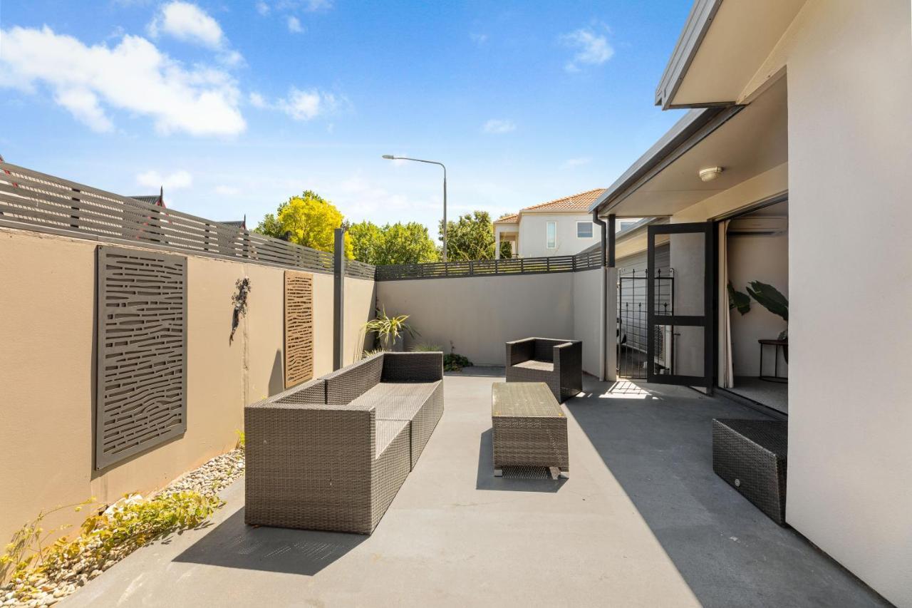 Blenheim Palms Motel Luaran gambar